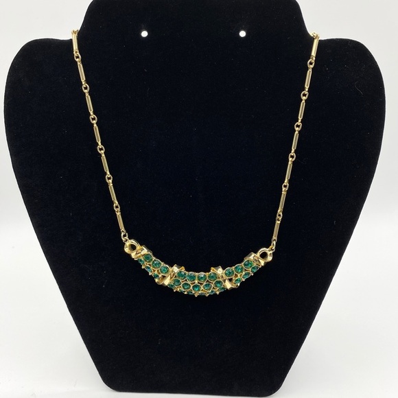 Vintage Green Rhinestone Gold Tone Choker Necklace - Picture 10 of 10